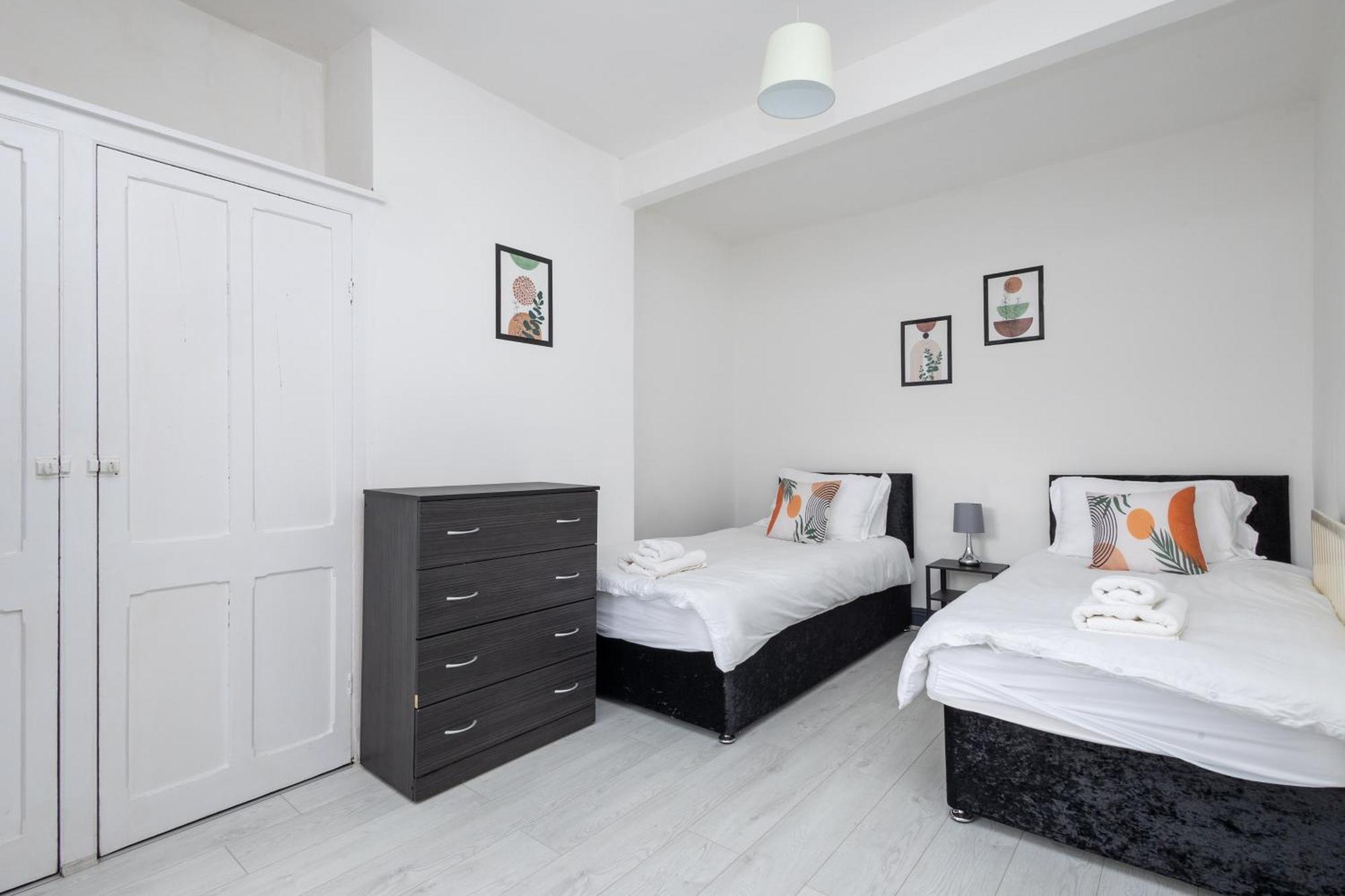 Spacious 3 Bed By Free Wifi And Netflix Apartamento Leeds (West Yorkshire)